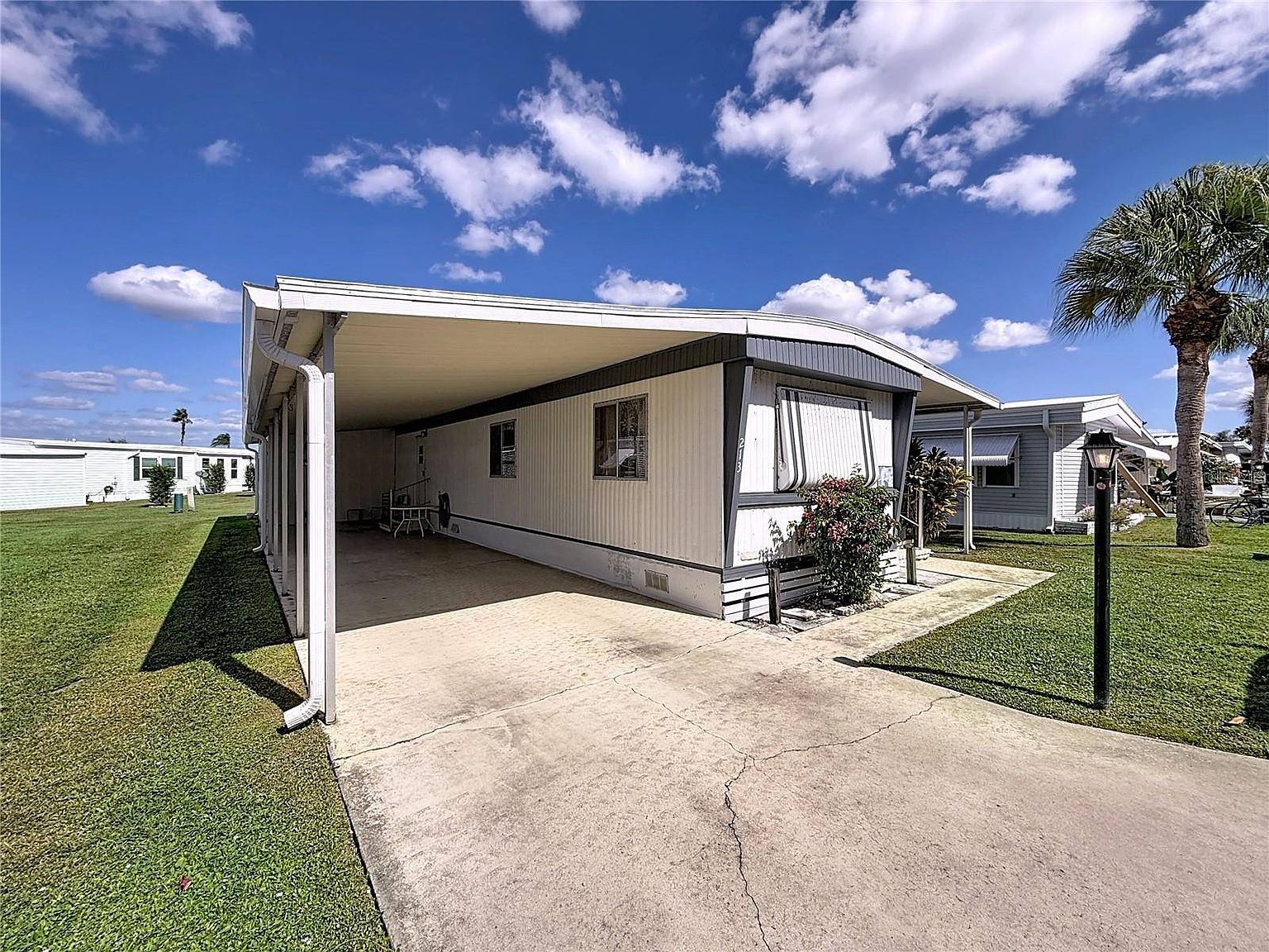 213 Lakeside Ranch Cir Winter Haven, FL 33881 - Thumbnail 4