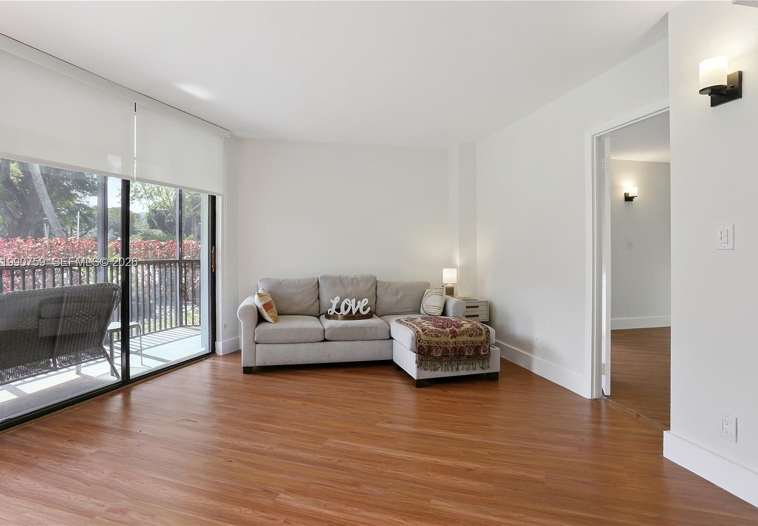 3101 N Country Club Dr APT 102 Aventura, FL 33180 - Thumbnail 4