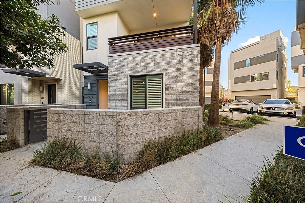 620 Cardiff Reef Costa Mesa, CA 92627 - Thumbnail 4