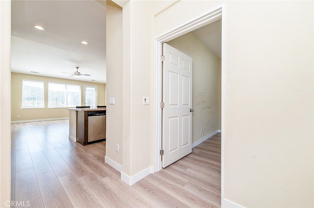 34137 Camelina St Lake Elsinore, CA 92532 - Thumbnail 4