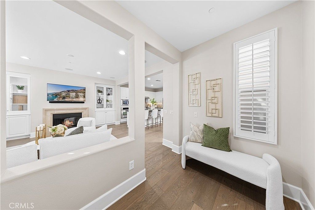 129 Pathway Irvine, CA 92618 - Thumbnail 4