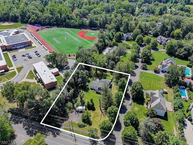 2 Dutch Ln Scotch Plains, NJ 07076 - Thumbnail 4