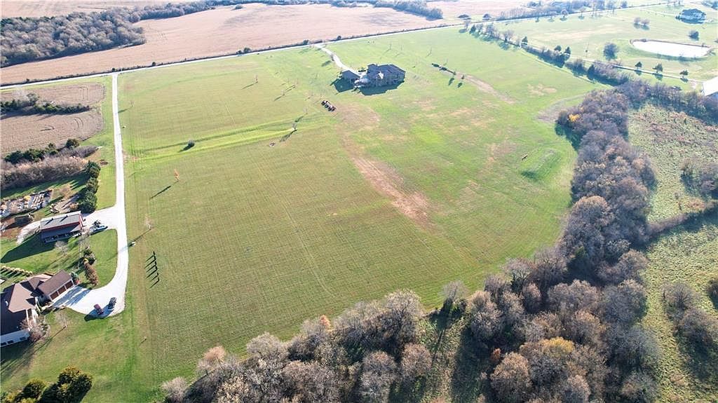 9548 W 207th St Bucyrus, KS 66013 - Thumbnail 4