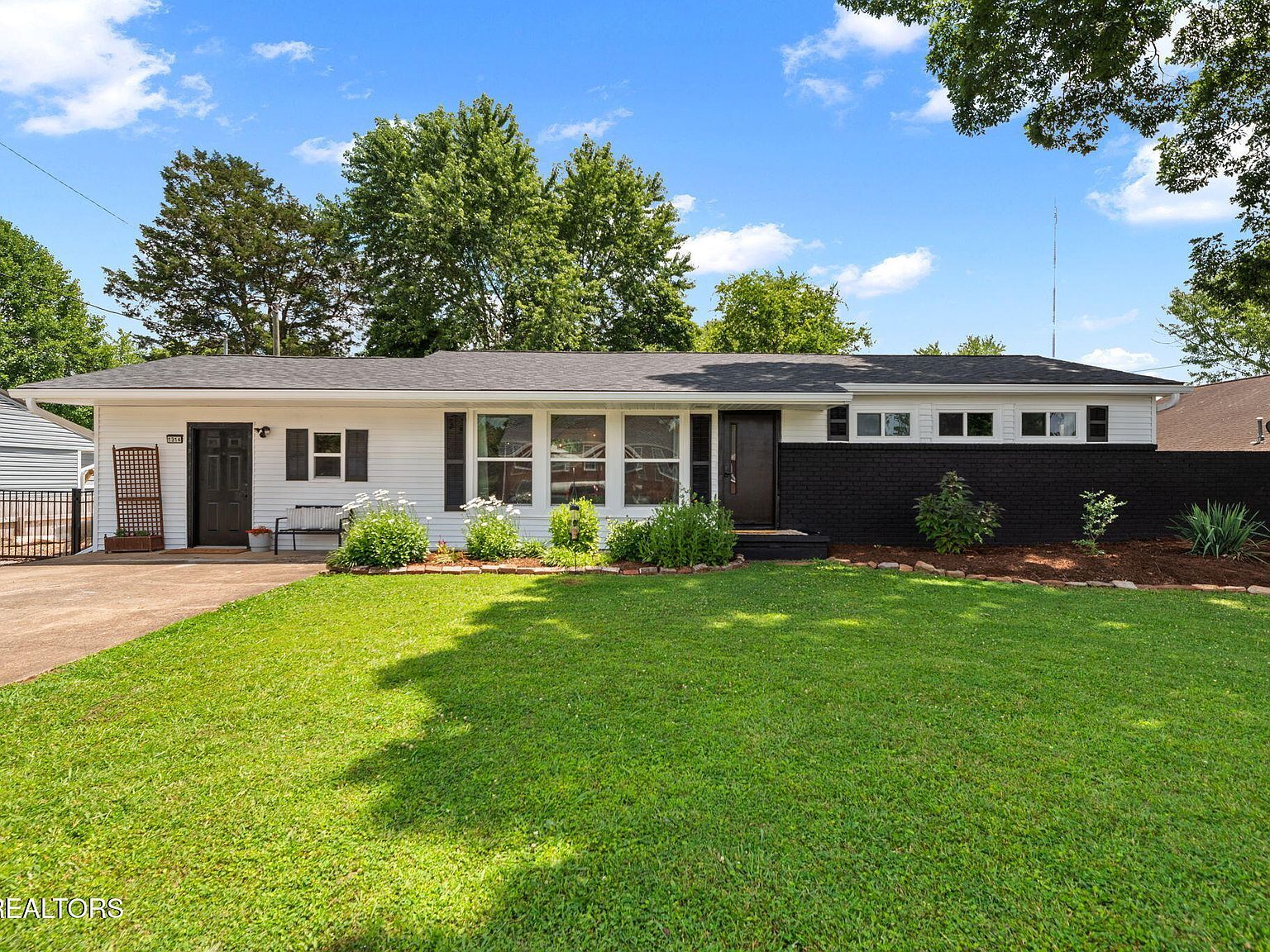 1314 E Walnut Grove Dr Knoxville, TN 37918 - Thumbnail 4