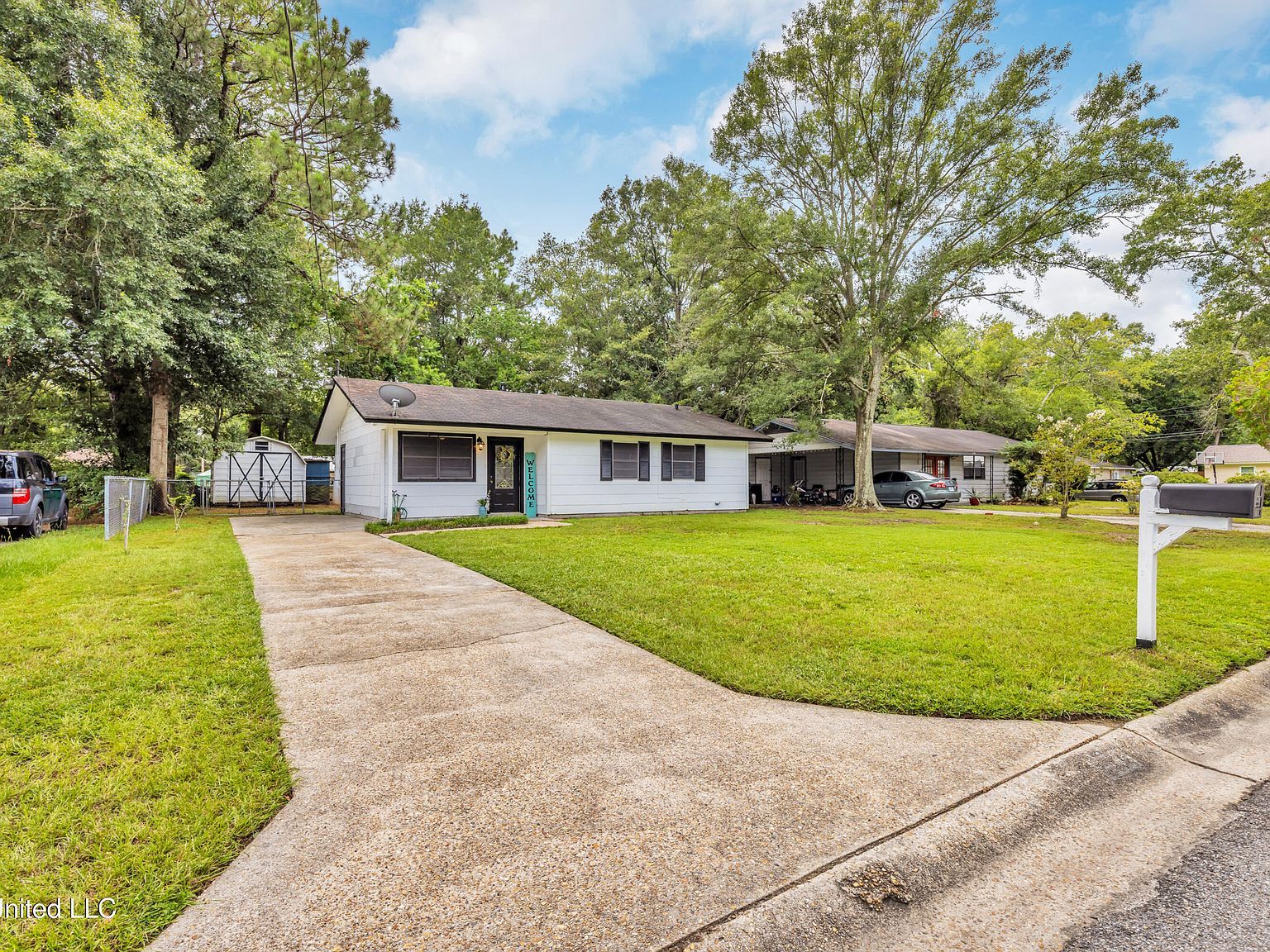 229 Linda Dr Ocean Springs, MS 39564 - Thumbnail 4