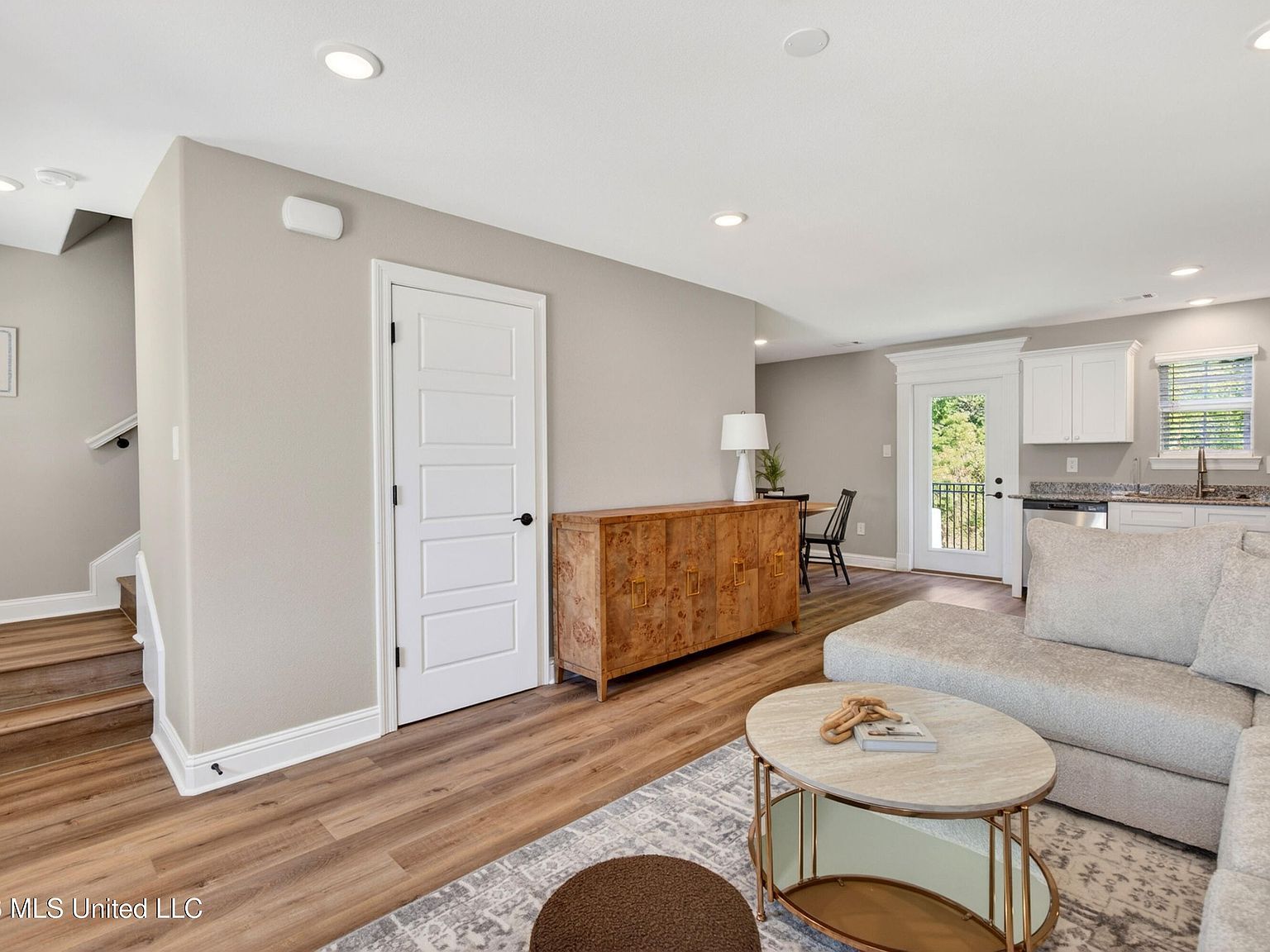 925 Motsie Rd Biloxi, MS 39532 - Thumbnail 4