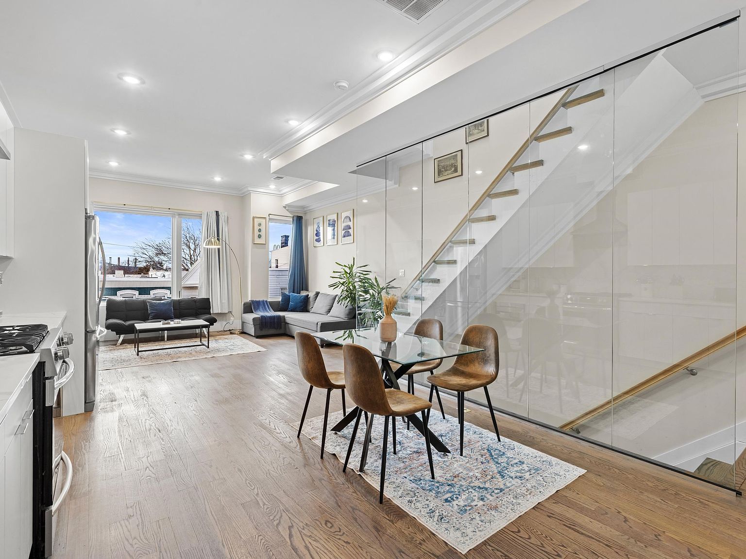 196 Delaware Ave #2 Jersey City, NJ 07306 - Thumbnail 4