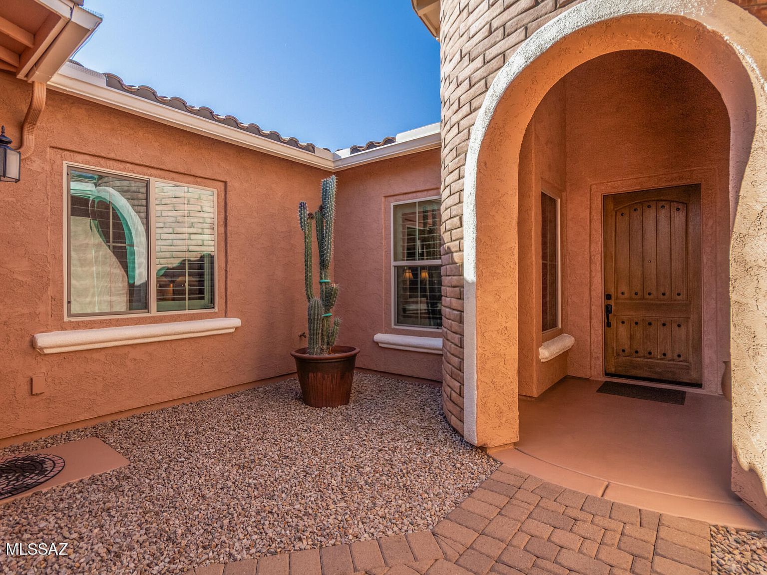 3813 N Foothills Club Ave Tucson, AZ 85750 - Thumbnail 4