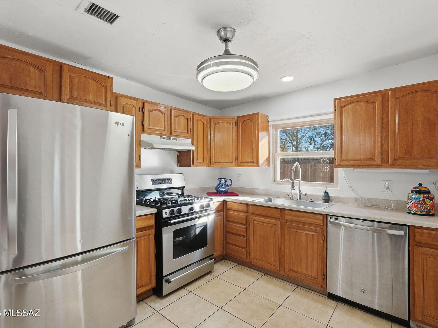 1426 W Delaware St Tucson, AZ 85745 - Thumbnail 4