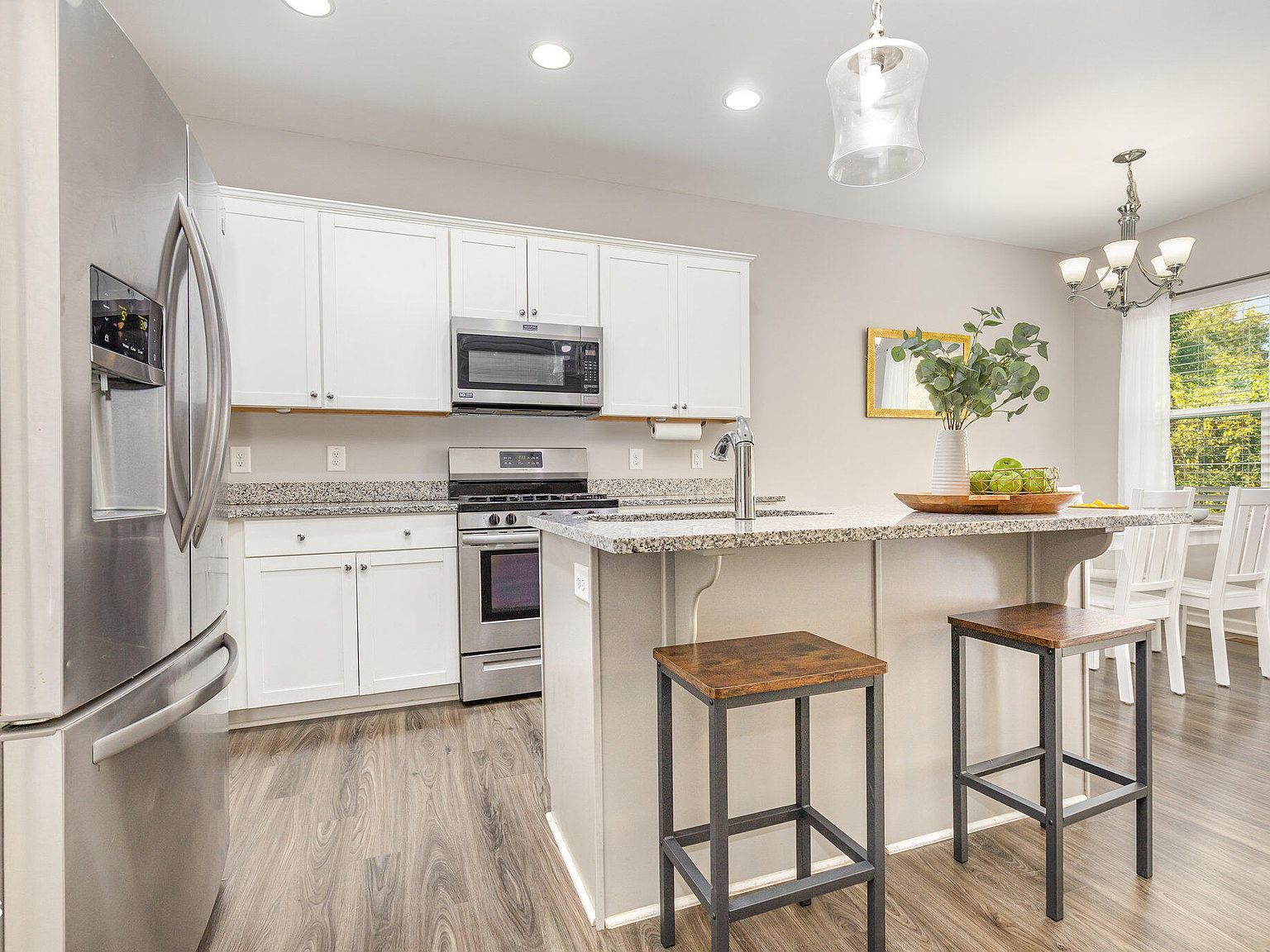 420 Cherry St Fuquay Varina, NC 27526 - Thumbnail 4