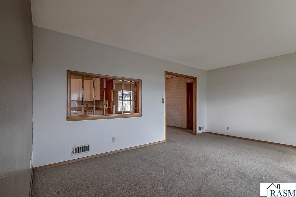 204 1st St Welcome, MN 56181 - Thumbnail 4