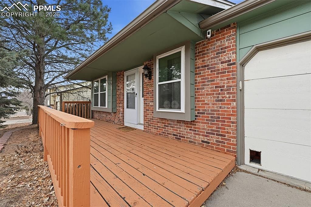 2842 Deliverance Dr Colorado Springs, CO 80918 - Thumbnail 4