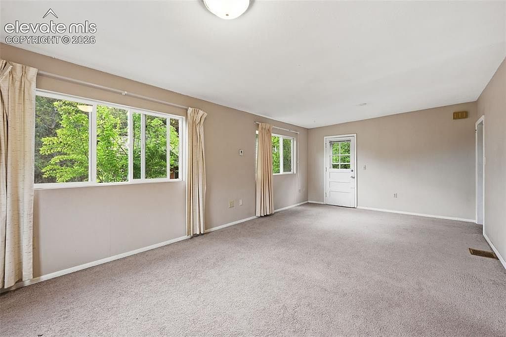 68 Minnehaha Ave Manitou Springs, CO 80829 - Thumbnail 4