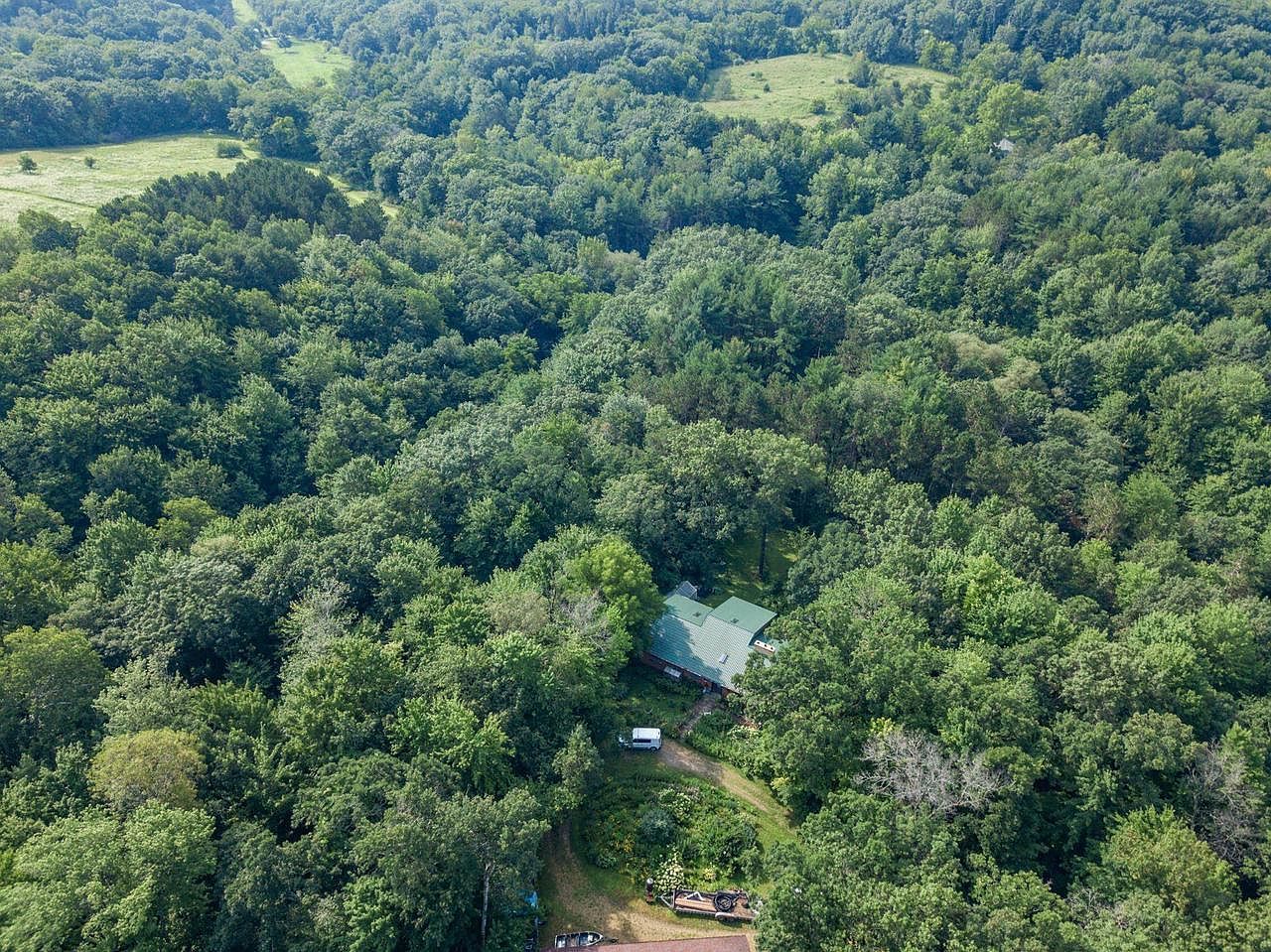 W8601 Hwy 82 Elroy, WI 53929 - Thumbnail 4