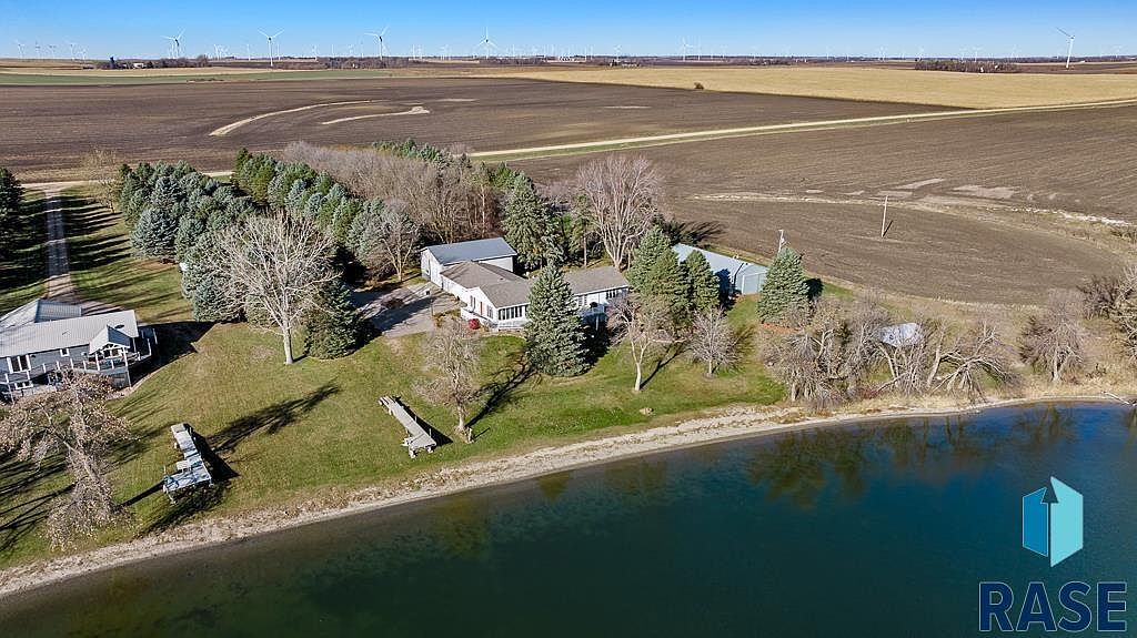 2424 County Road 101 Rd Hendricks, MN 56136 - Thumbnail 4