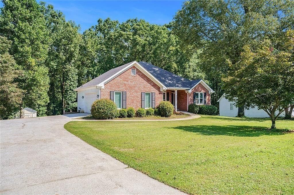 1020 Thornwood Cir Covington, GA 30016 - Thumbnail 4