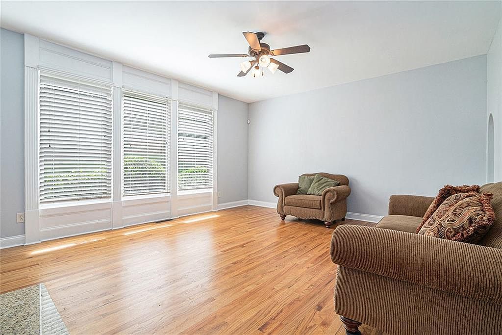 3641 Mountain Cove Rd Snellville, GA 30039 - Thumbnail 4