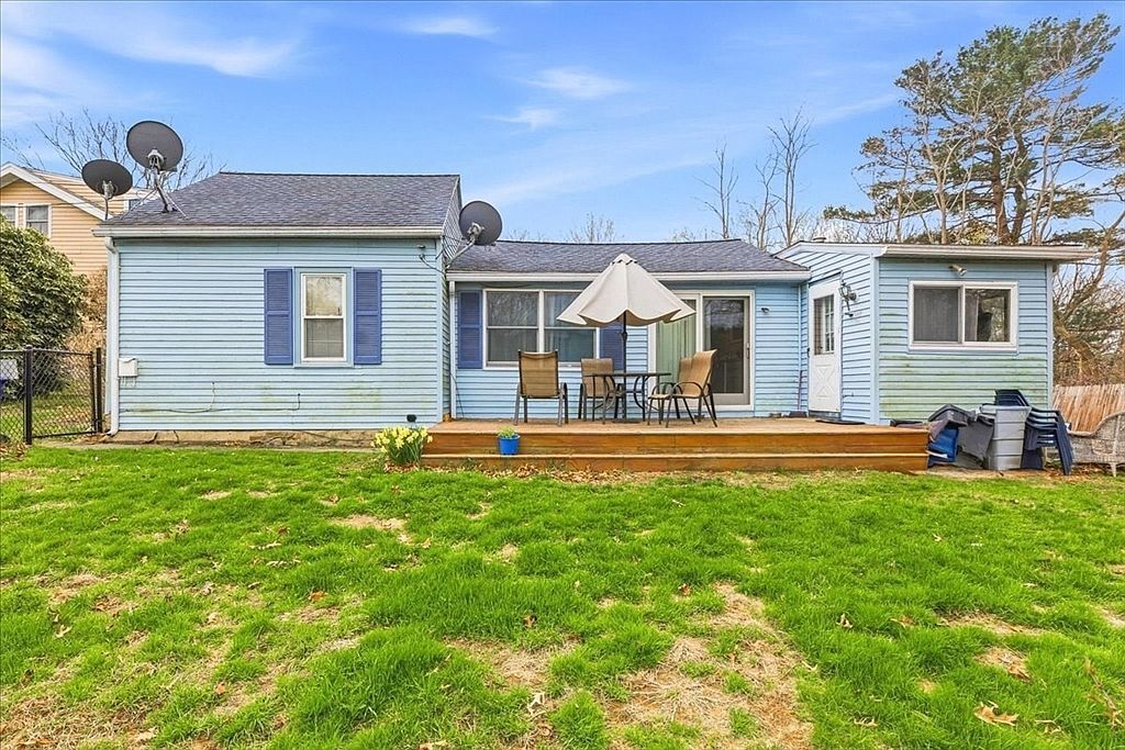 32 Elm Ave Holbrook, MA 02343 - Thumbnail 4