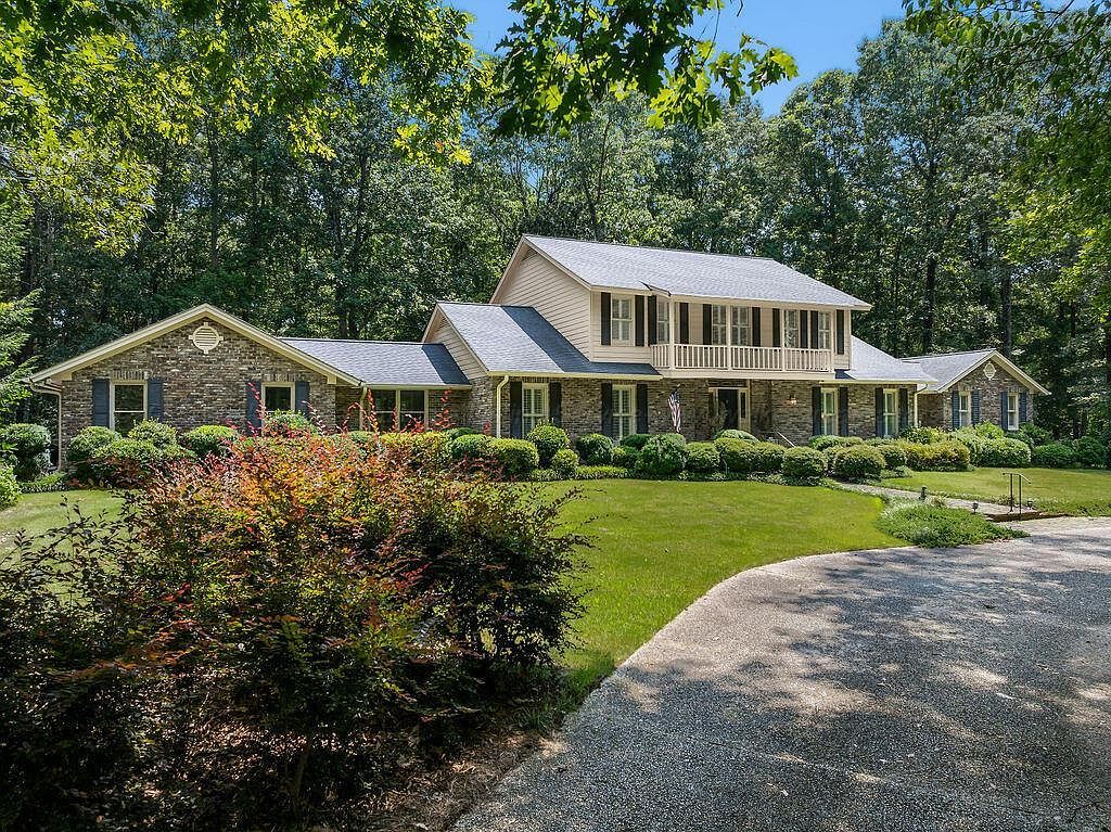 601 Glen Oaks Cir Jasper, AL 35504 - Thumbnail 4