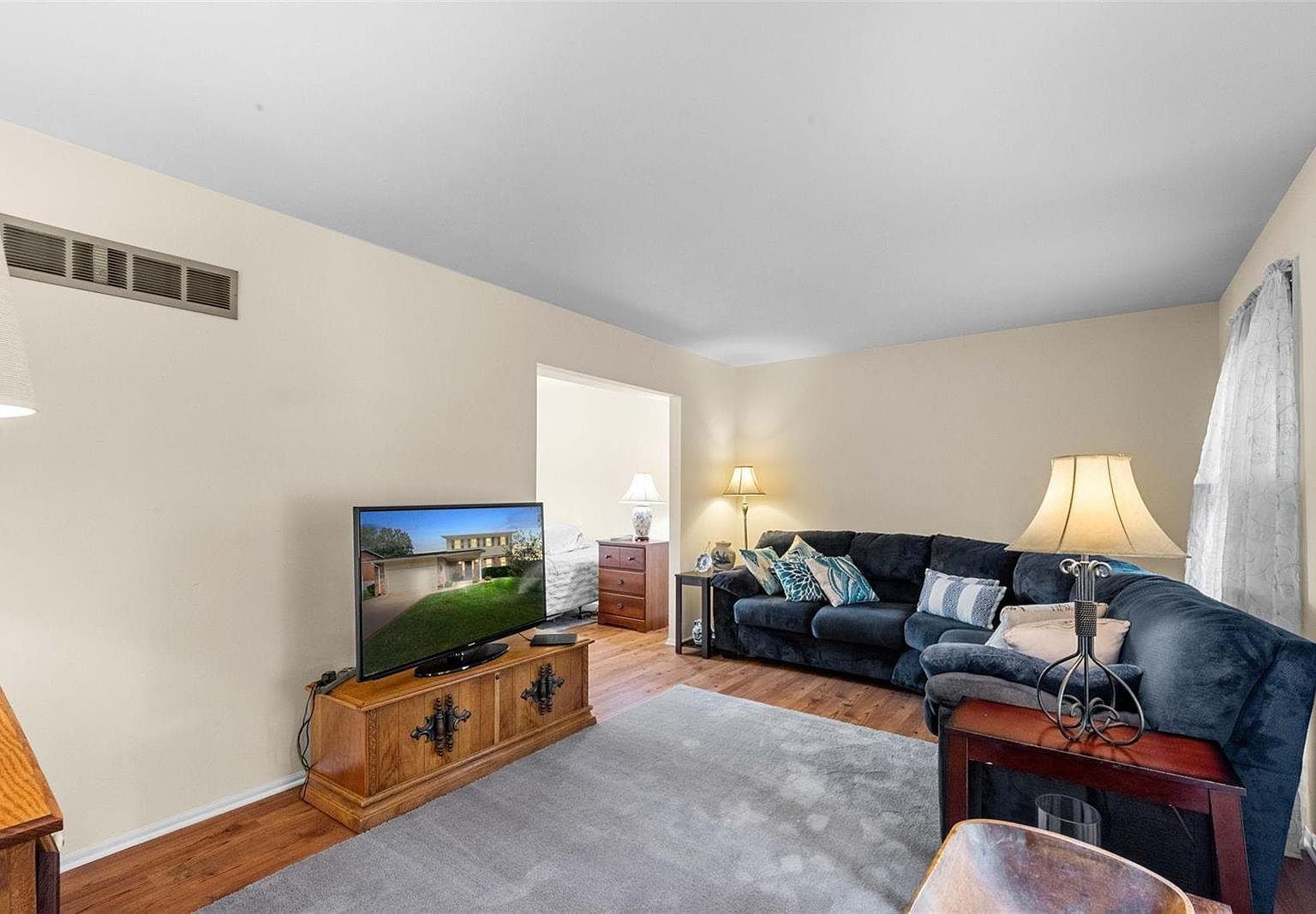 2716 Norwich Dr Saint Charles, MO 63301 - Thumbnail 4