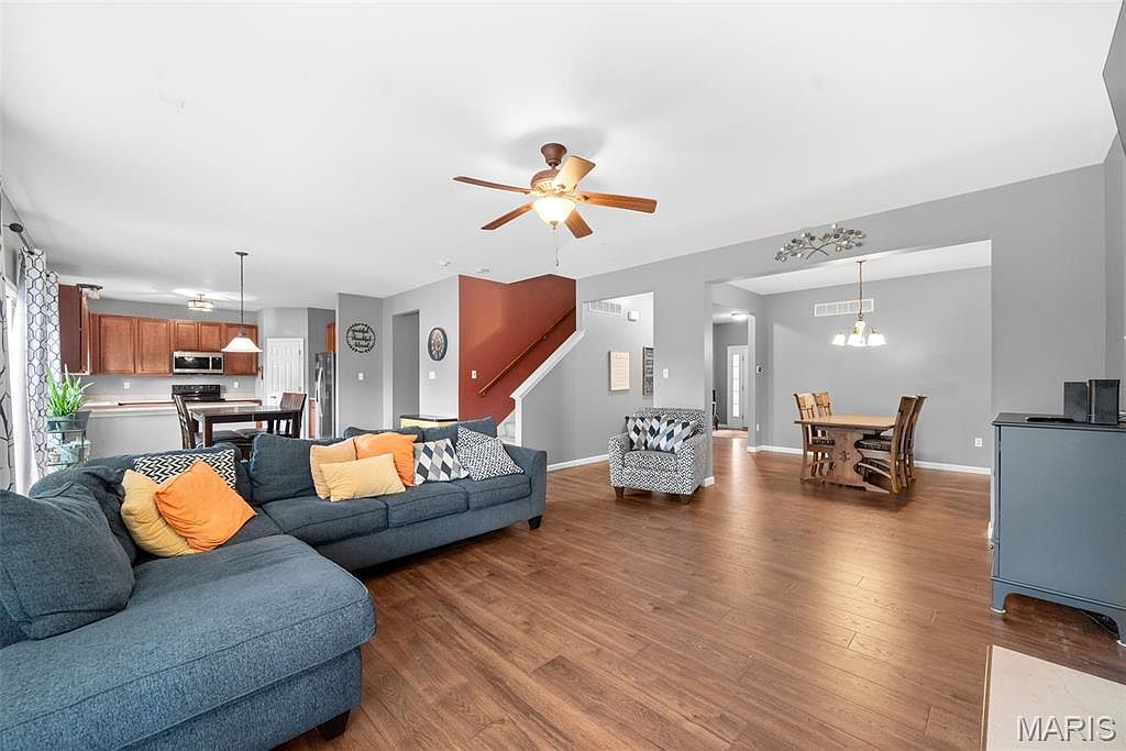 507 Country Chase Dr Lake Saint Louis, MO 63367 - Thumbnail 4