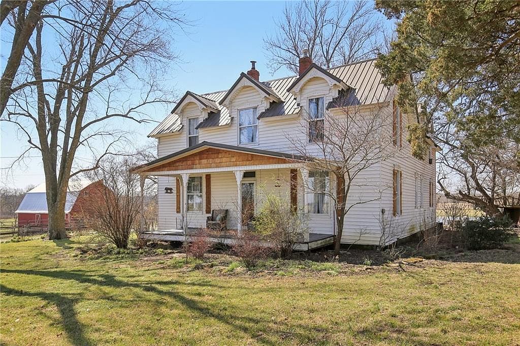 1031 NE 301st Rd Leeton, MO 64761 - Thumbnail 4