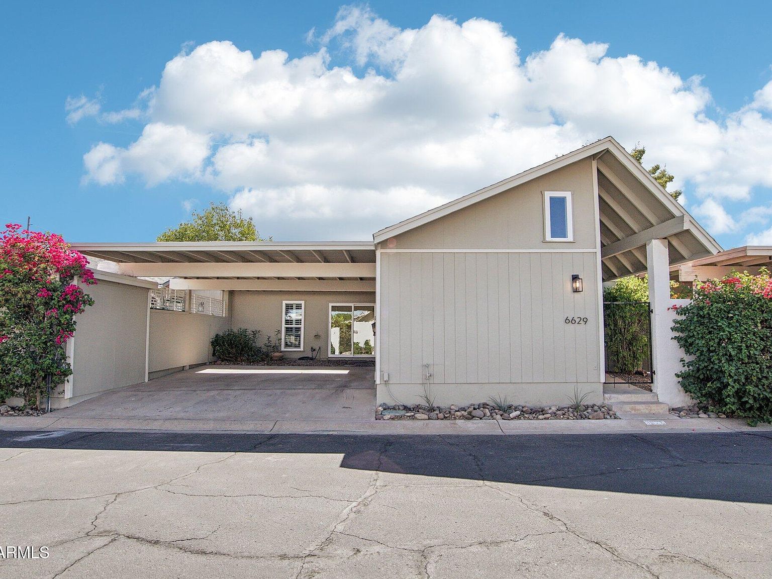 6629 N Majorca Way E Phoenix, AZ 85016 - Thumbnail 4