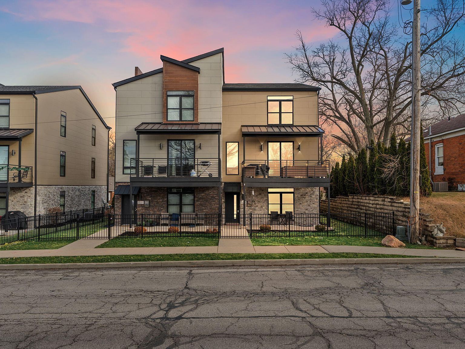 153 Morgan Blvd APT 2 Valparaiso, IN 46383 - Thumbnail 4