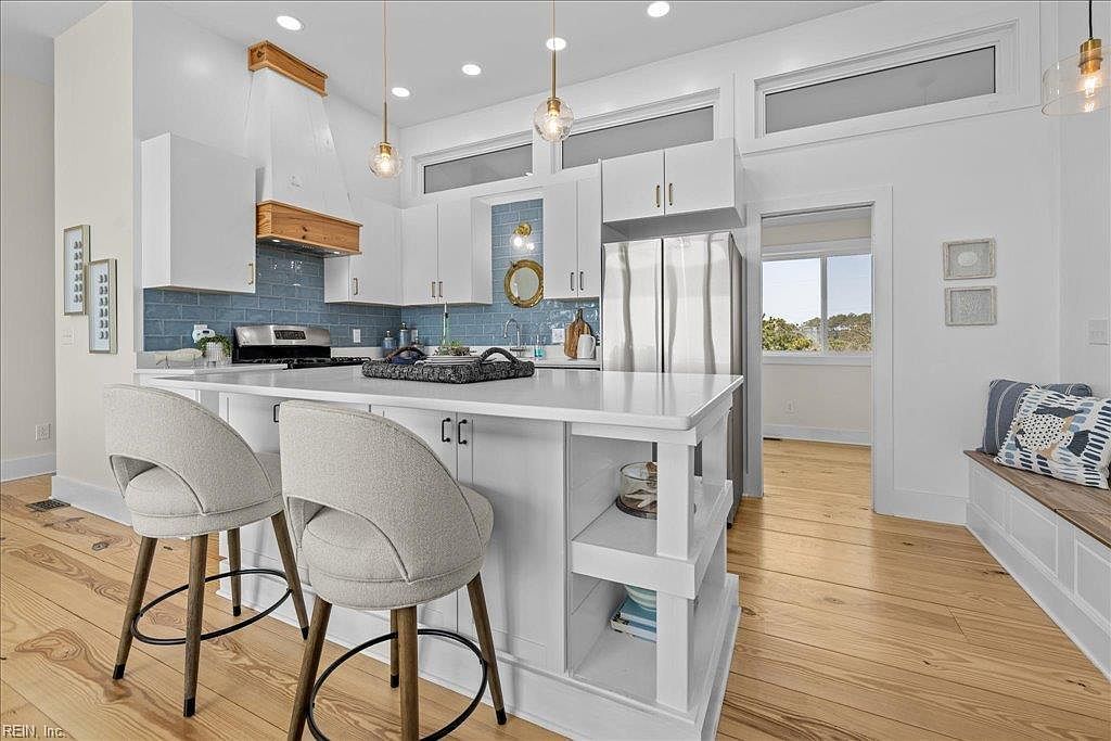 907 Bay Tree Beach Rd Seaford, VA 23696 - Thumbnail 4