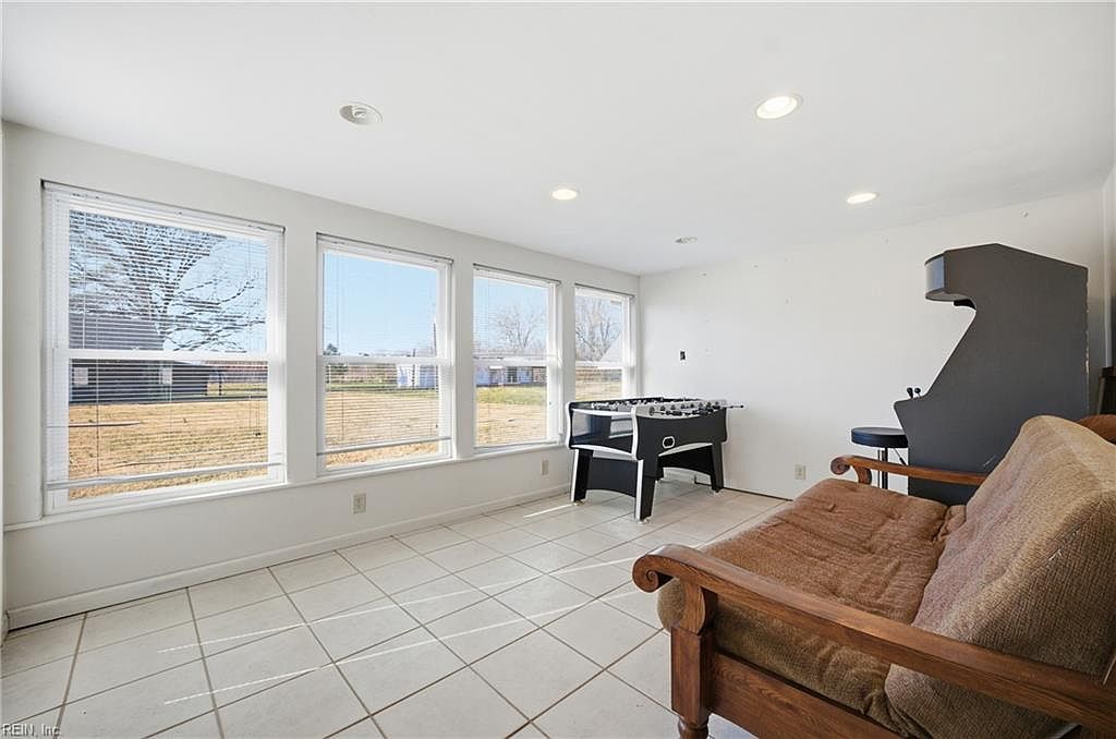 1432 West Rd Chesapeake, VA 23323 - Thumbnail 4