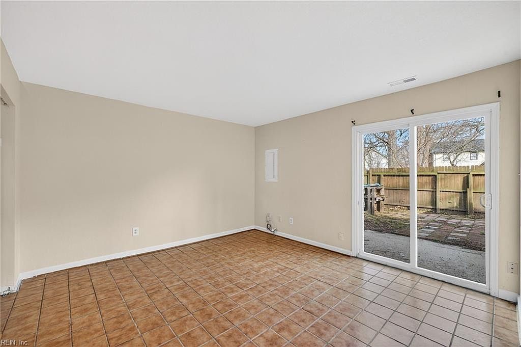 4686 Greenlaw Dr Virginia Beach, VA 23464 - Thumbnail 4