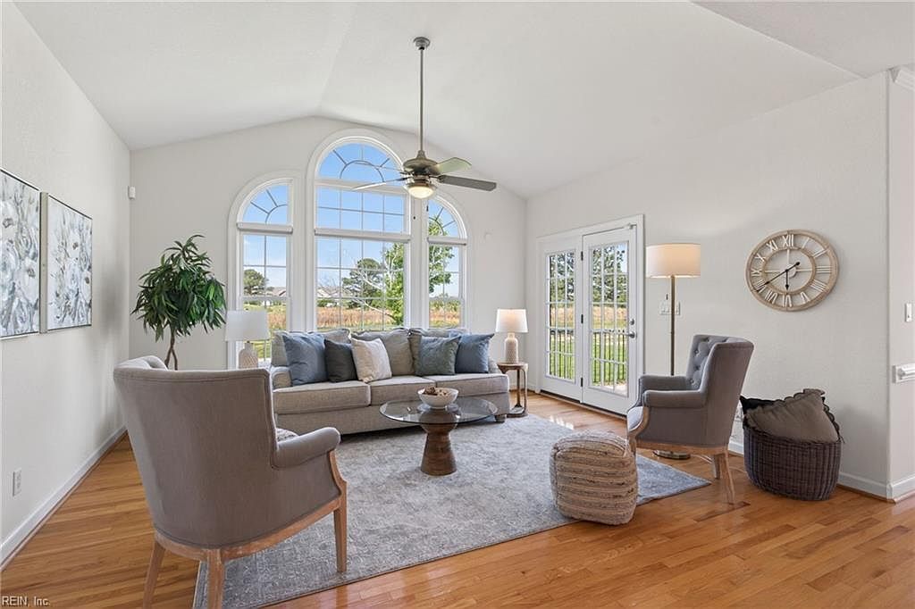 1322 Club House Dr Chesapeake, VA 23322 - Thumbnail 4