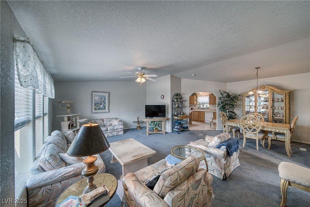 2790 Hacienda St Pahrump, NV 89048 - Thumbnail 4