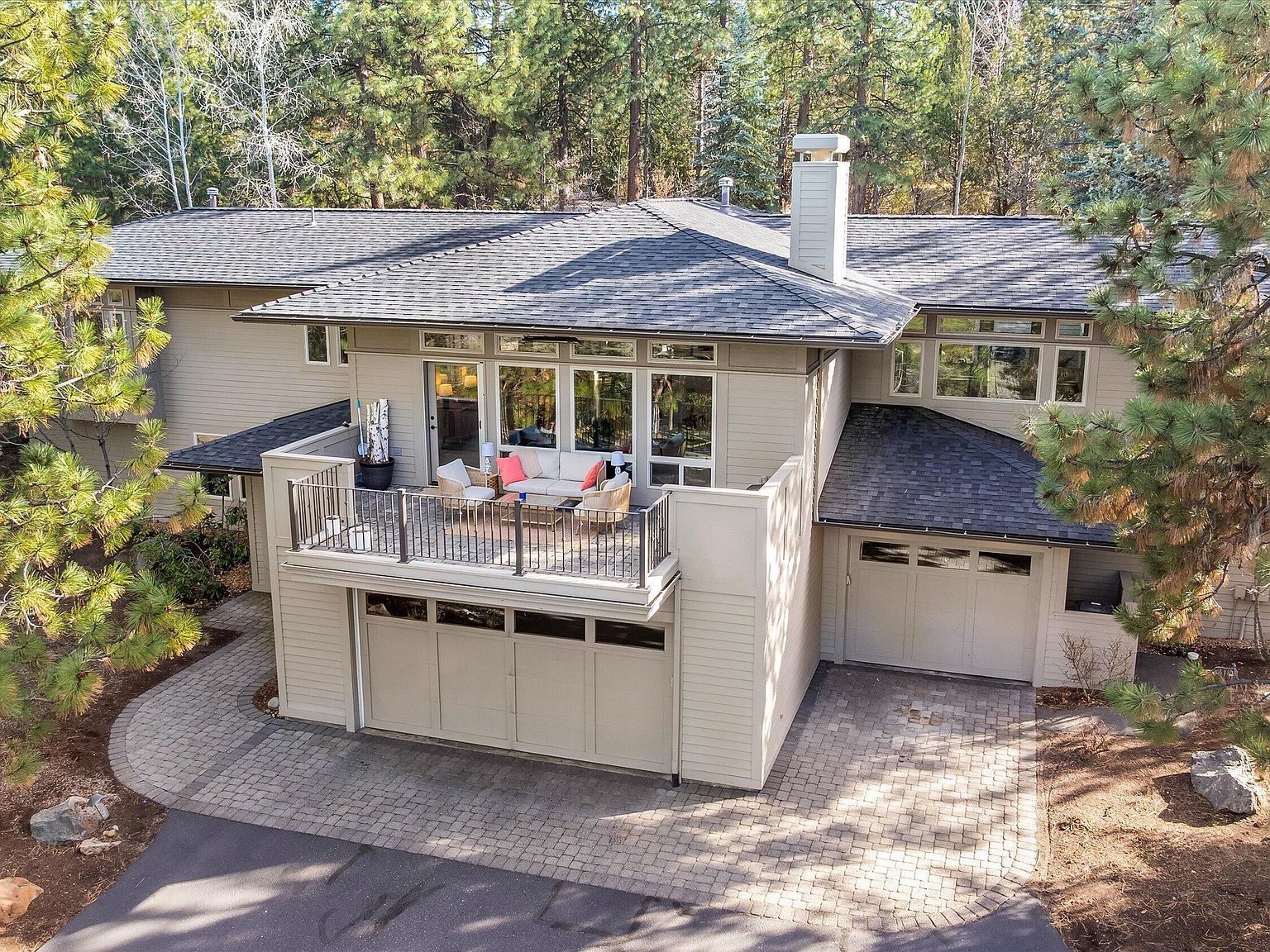 2589 NW Champion Cir Bend, OR 97703 - Thumbnail 4