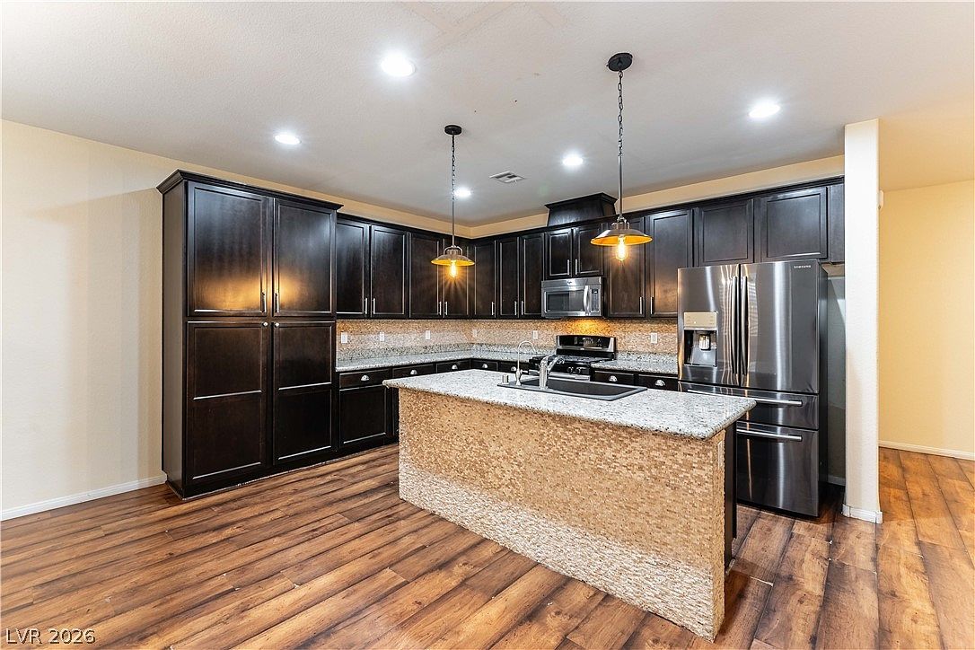 7741 Donner Peak St Las Vegas, NV 89166 - Thumbnail 4