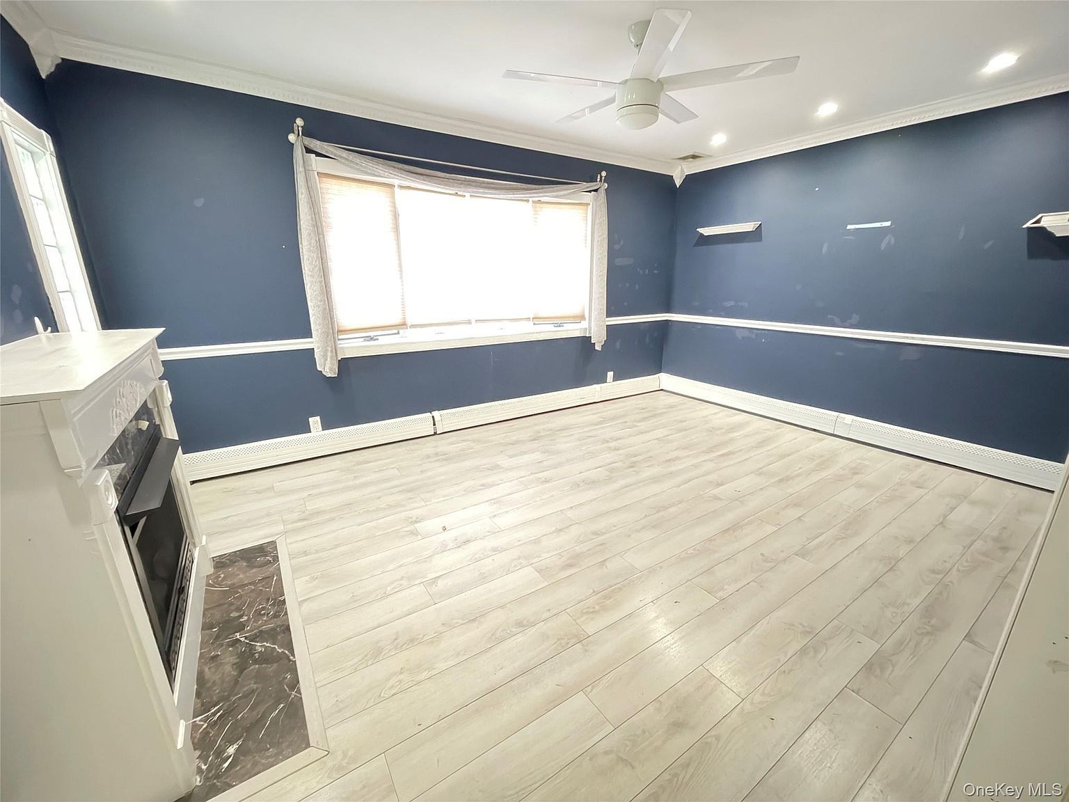 22 Herman Ave North Babylon, NY 11703 - Thumbnail 4