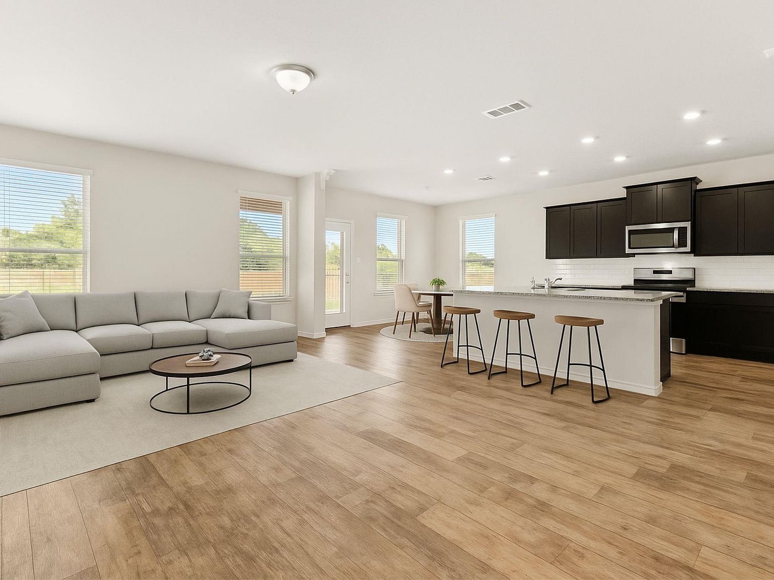 451 Butterfly Bush Ct New Braunfels, TX 78130 - Thumbnail 4