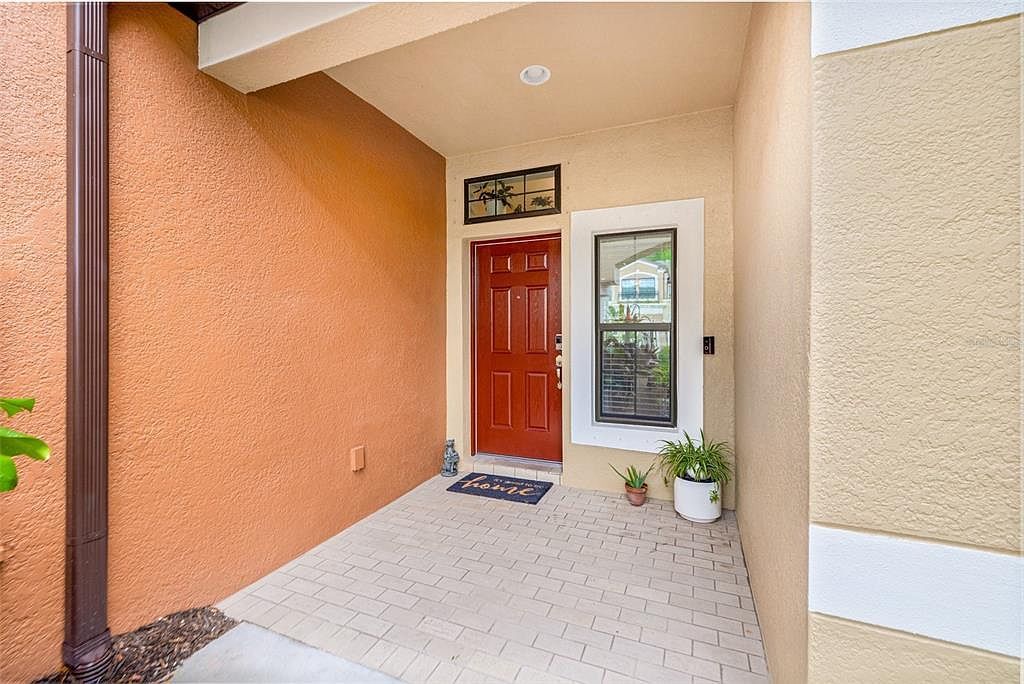 9237 Fox Sparrow Rd Tampa, FL 33626 - Thumbnail 4