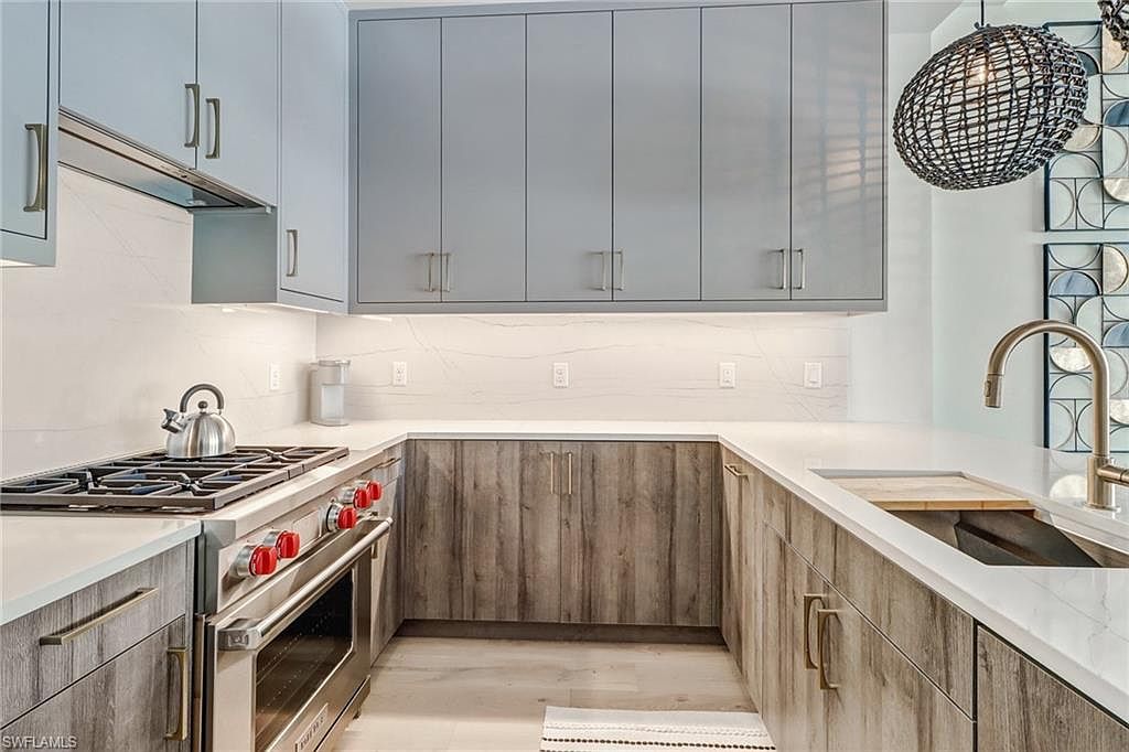 850 Central Ave #209 Naples, FL 34102 - Thumbnail 4