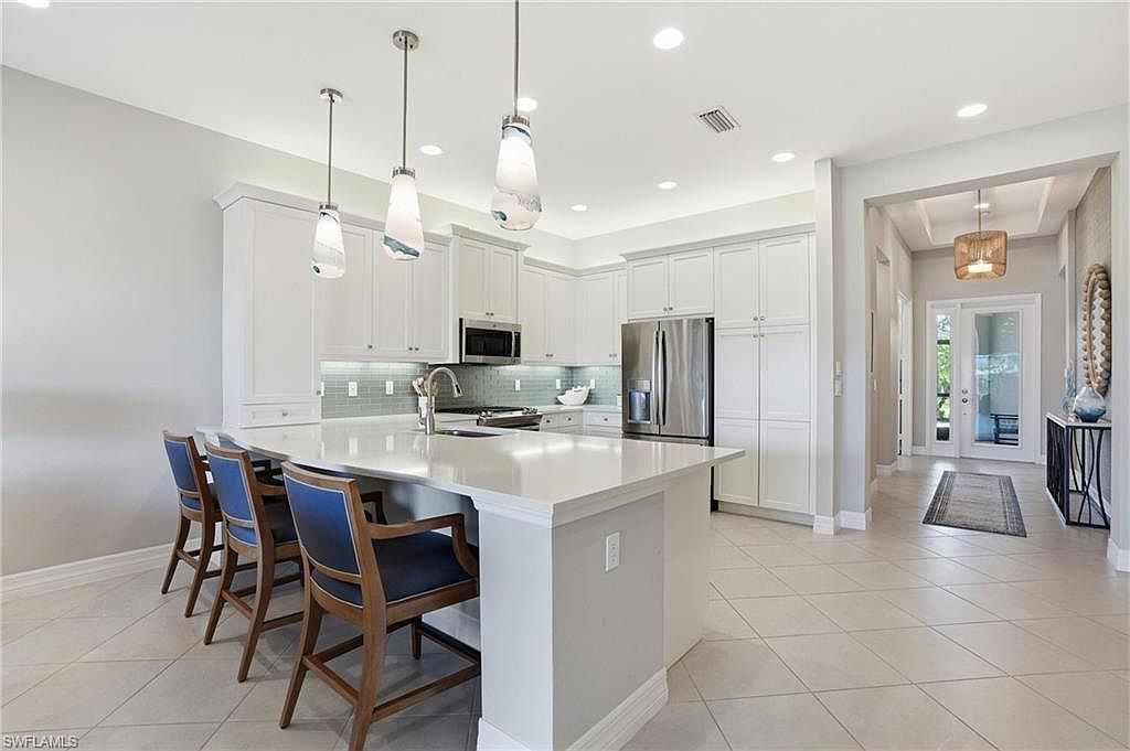 4475 Crimson Ave Naples, FL 34119 - Thumbnail 4