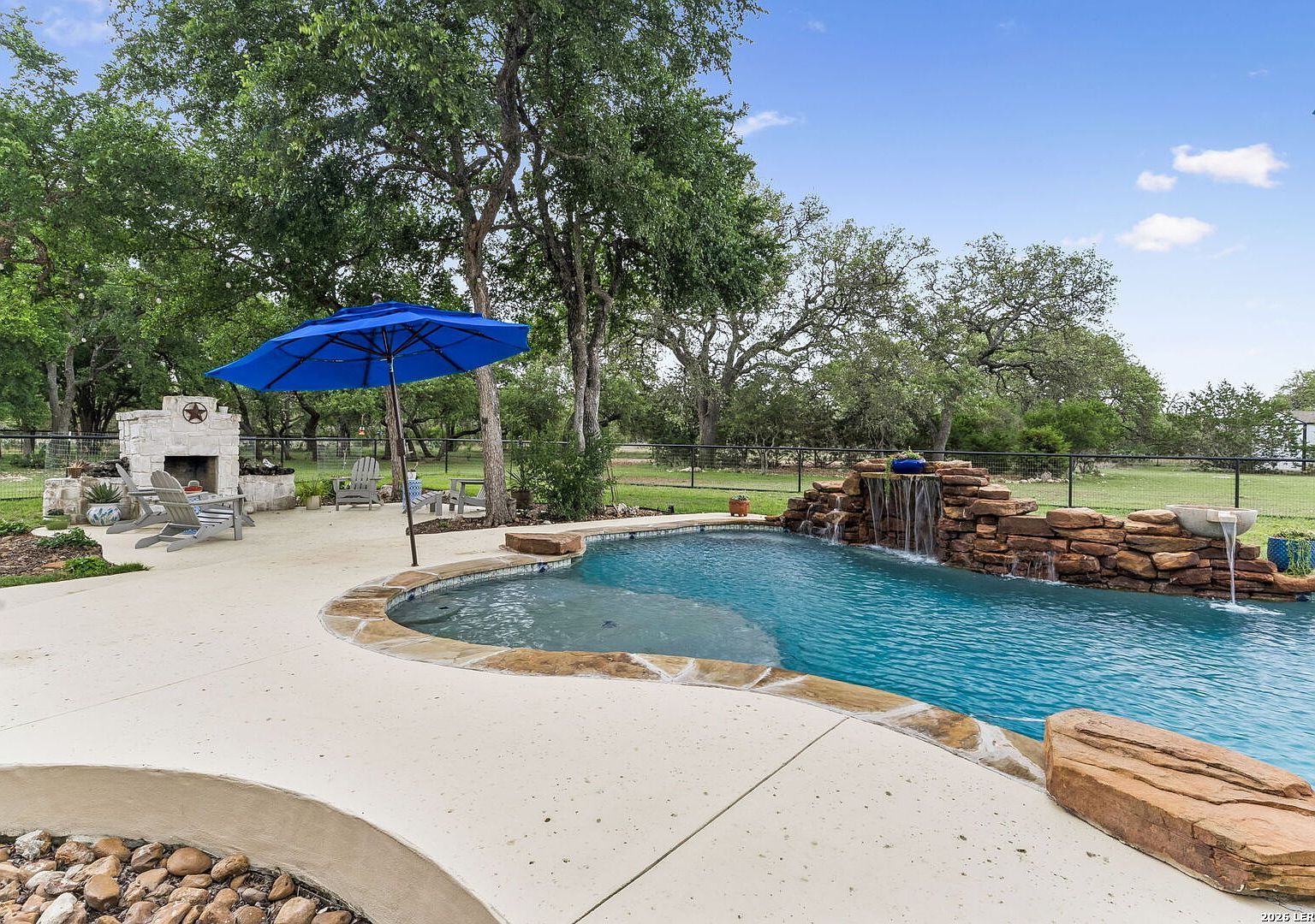 1330 Palmetto Point Spring Branch, TX 78070 - Thumbnail 4