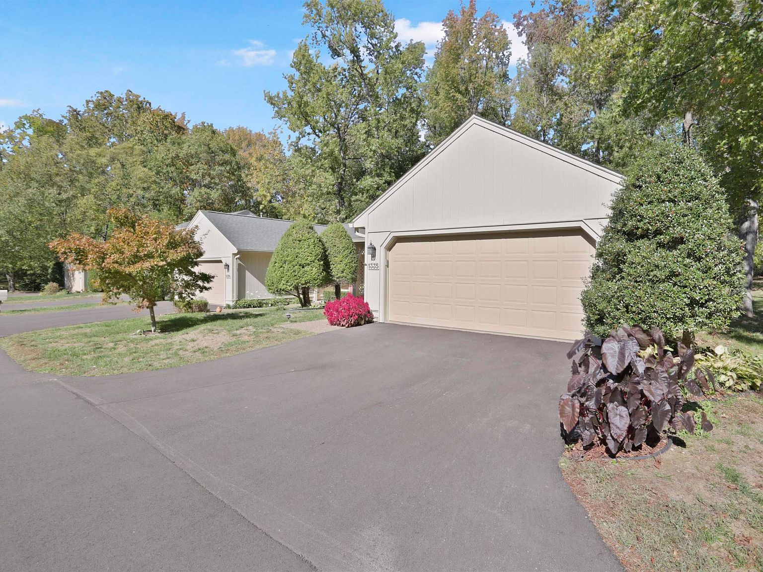1335 Timberlake Rd Evansville, IN 47710 - Thumbnail 4
