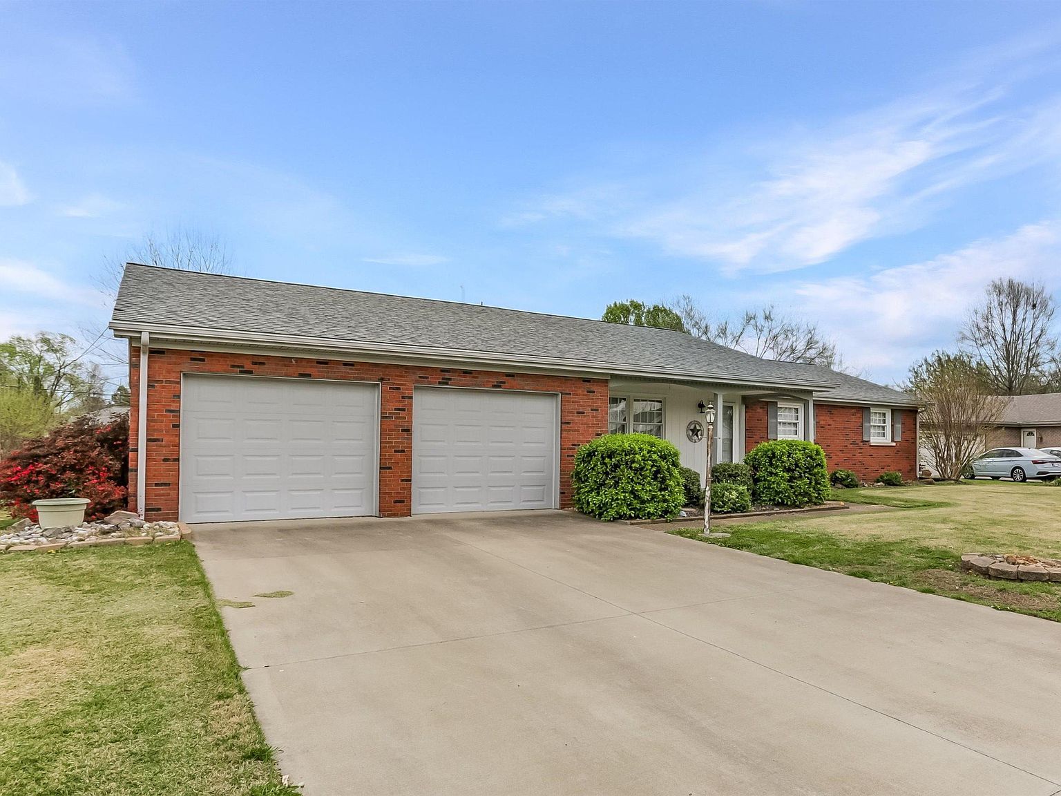7666 Owens Dr Newburgh, IN 47630 - Thumbnail 4