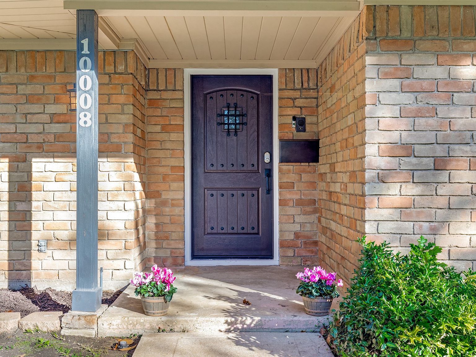 10008 Tim Tam Cir Dallas, TX 75229 - Thumbnail 4