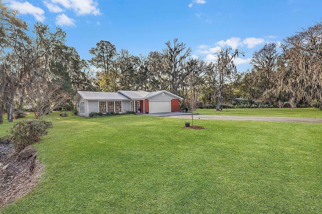 171 Cherry Ln Brunswick, GA 31523 - Thumbnail 4