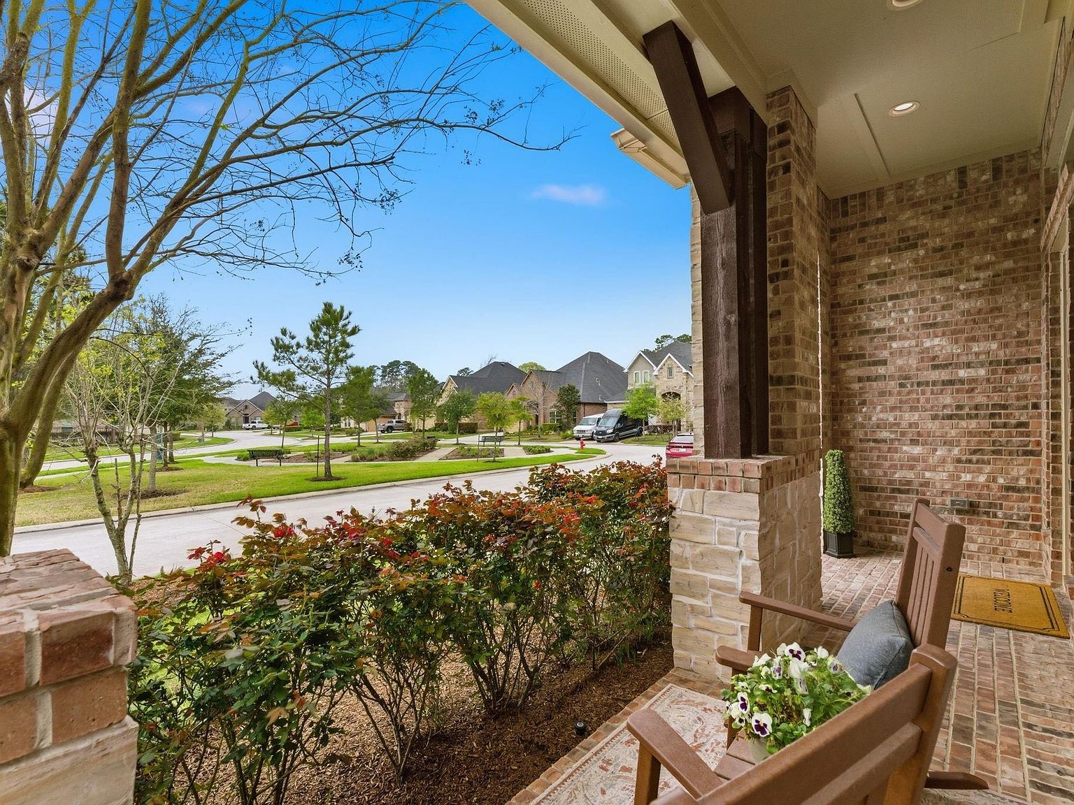 9942 Beautyberry Conroe, TX 77385 - Thumbnail 4