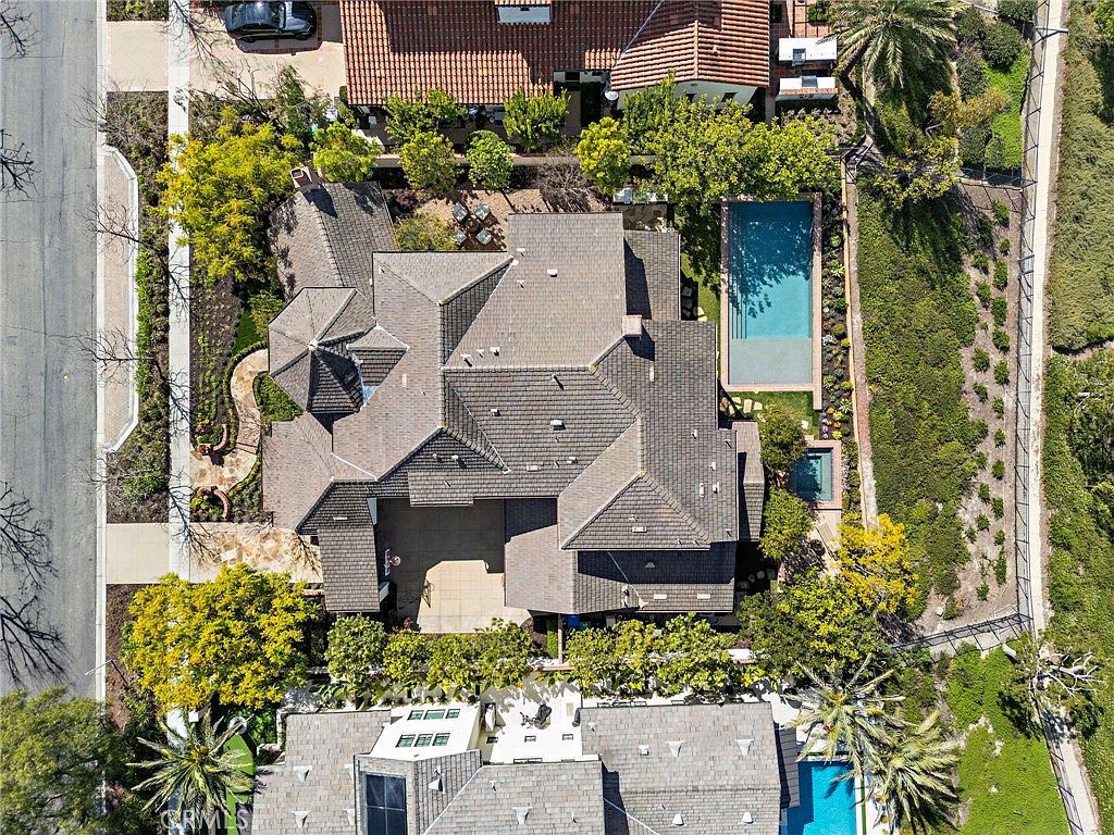 67 Bell Pasture Rd Mission Viejo, CA 92694 - Thumbnail 4