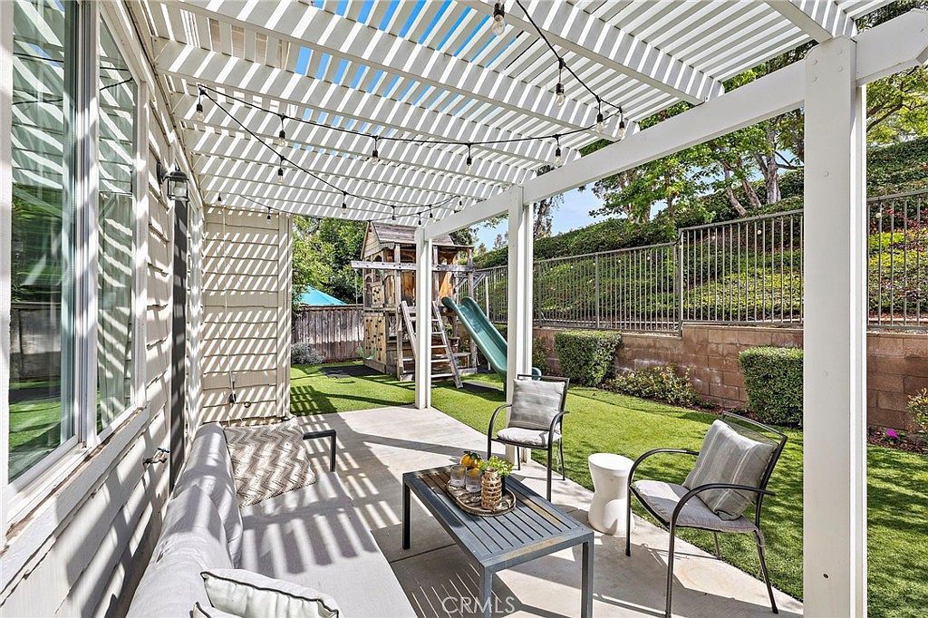 10 Sachem Way Mission Viejo, CA 92694 - Thumbnail 4