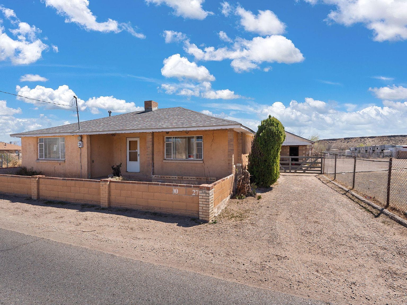 2700 Malpais Rd SW Albuquerque, NM 87105 - Thumbnail 4