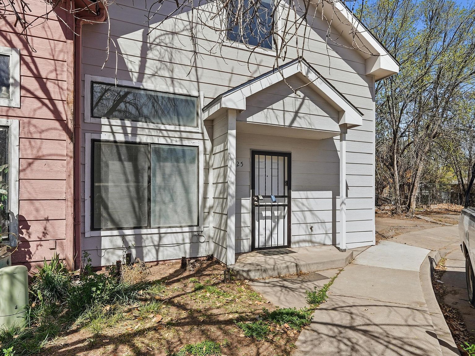 725 Barelas Ct SW Albuquerque, NM 87102 - Thumbnail 4
